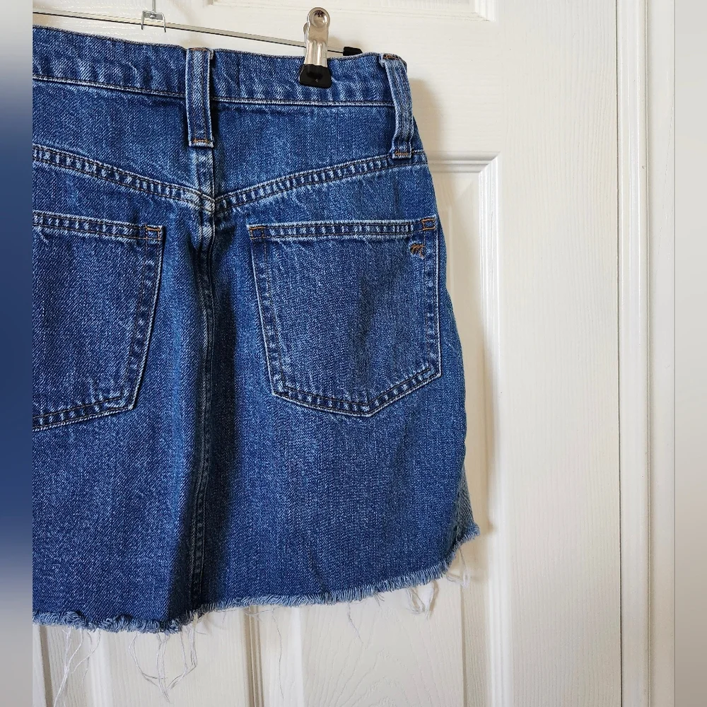 Madewell Two-Tone Denim A-Line Mini Skirt in Blue